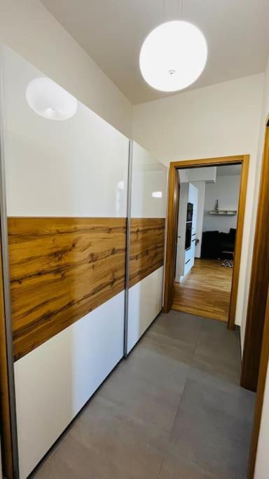 Apartment Holesovice, Garden, Garage Prag Dış mekan fotoğraf